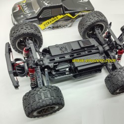 Enoze 9200E V2 piranha rc car